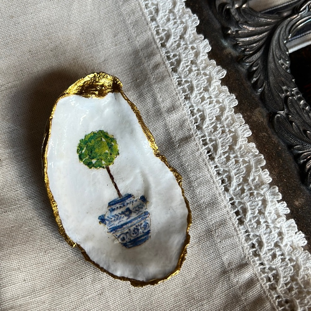 Oyster Shell Trinket Dish - Decoupage Oyster Shell